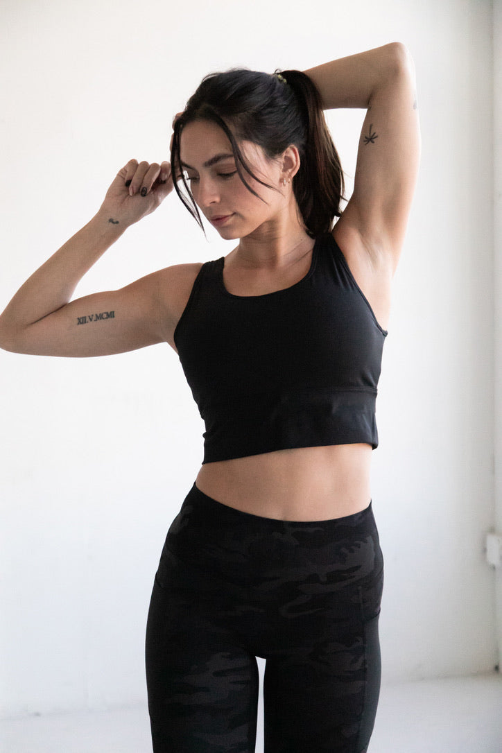 The MIKALA Crop Top - ʻIWA BLACK