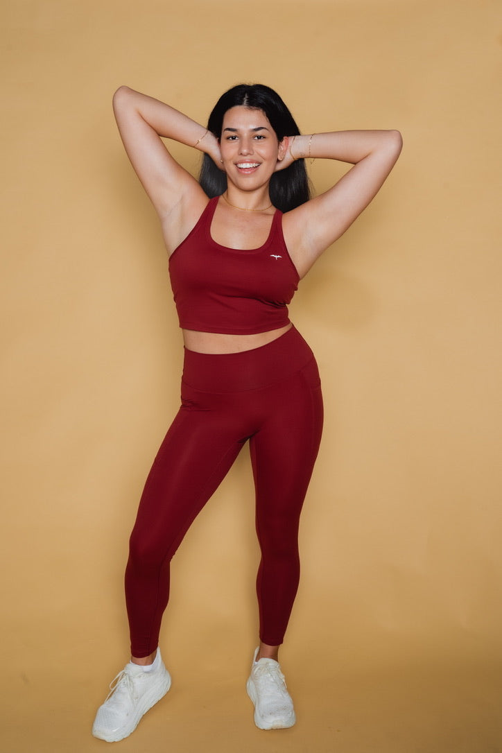 The HULU Crop Top - MERLOT