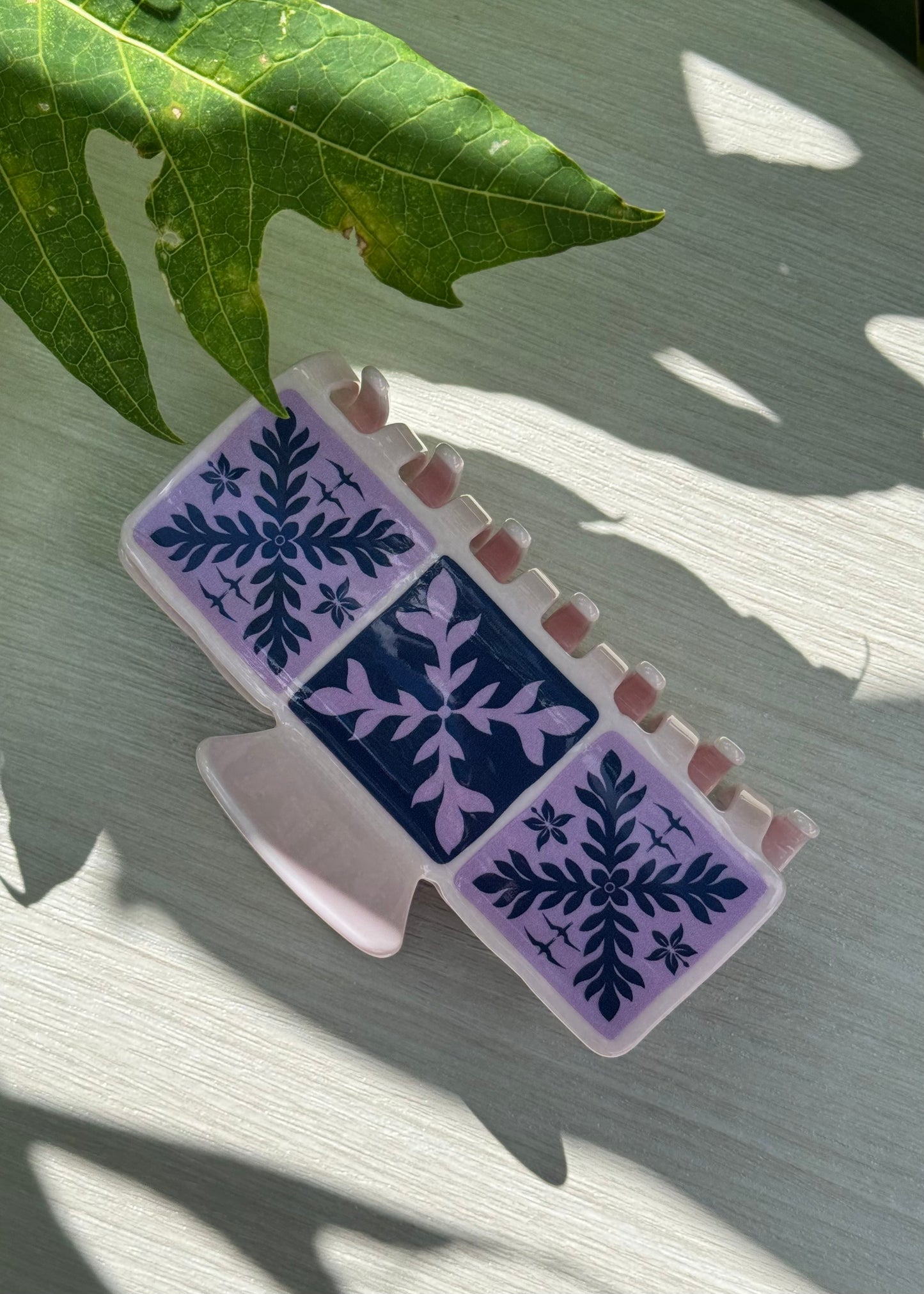 Large 3-TILE Claw Clip - Blush 'IWA KUIKI