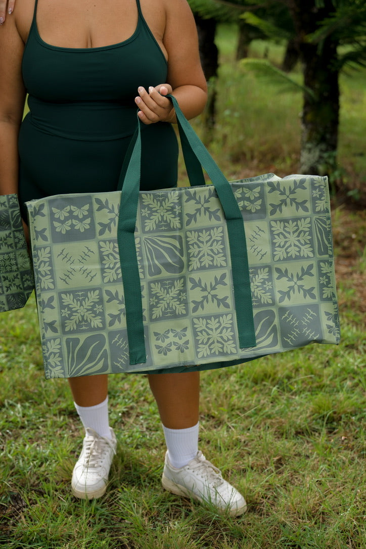 Large ZIPPERED Bucha Bag - Green ʻIWA KUIKI