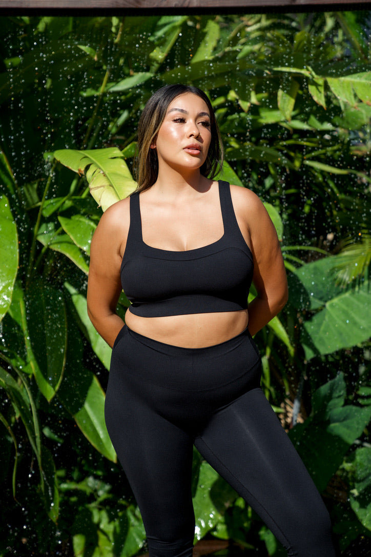 The HĀ Sports Bra - ʻIWA BLACK