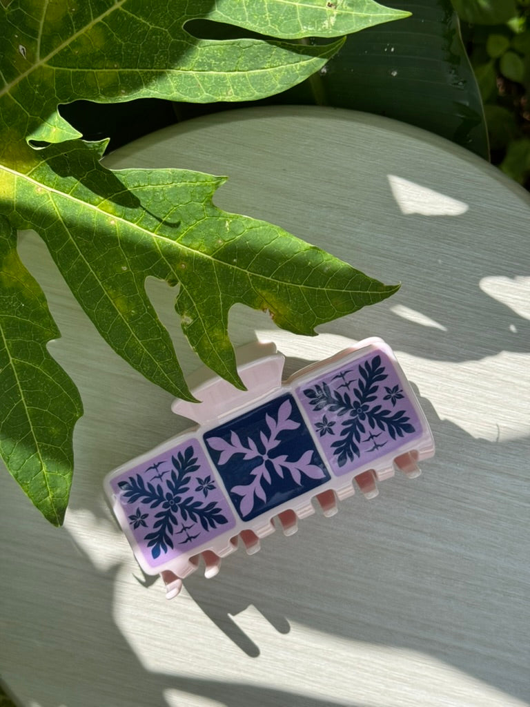 Large 3-TILE Claw Clip - Blush 'IWA KUIKI