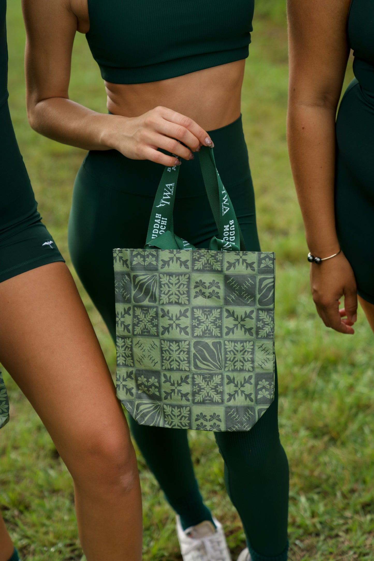 Small MANINI Bucha Bag - Green ʻIWA KUIKI