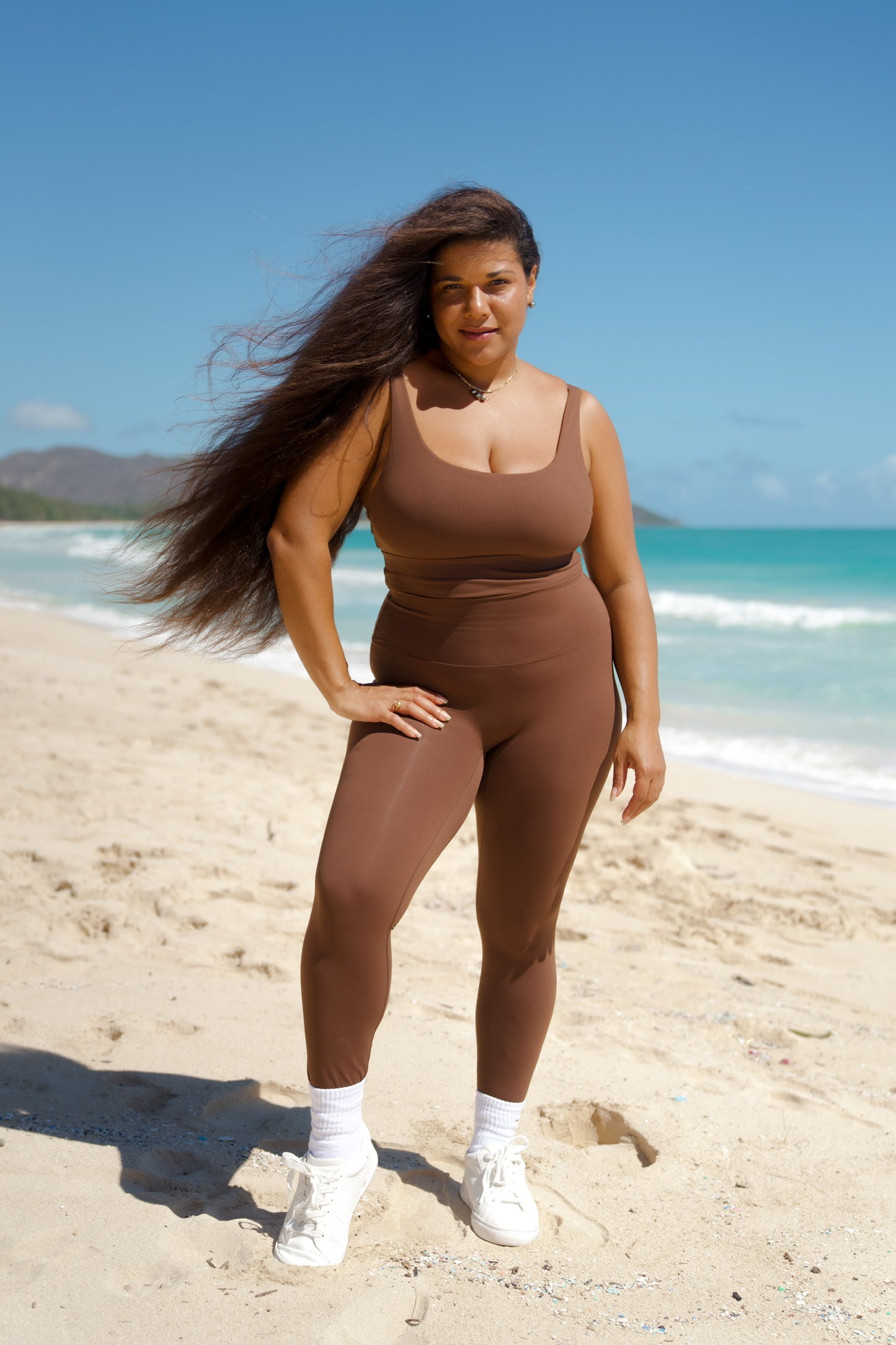 The KAILA 7/8 Legging - DARK ROAST