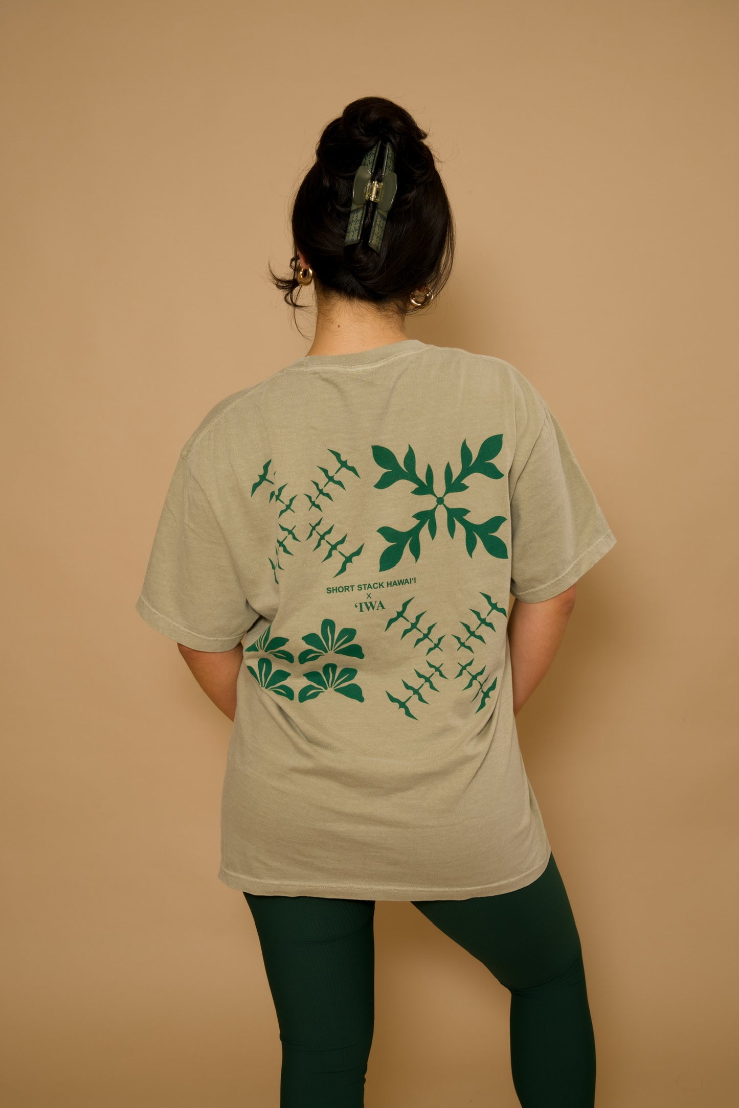 'IWA KUIKI Cotton Tee - KHAKI